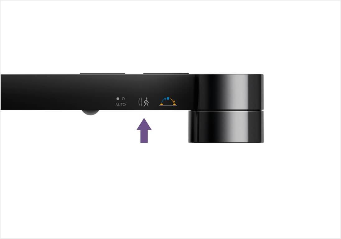 Middle button that turns on the movement sensor